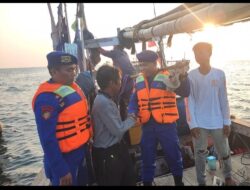 Satpolair Polres Kepulauan Seribu Patroli di Teluk Jakarta