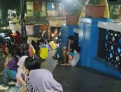 Ratusan Warga Sesak Napas Terkena Gas Beracun