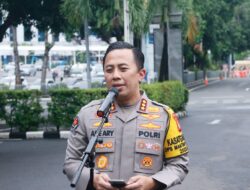 Polda Metro dan Polres Laksanakan Pelayanan Kesehatan Petugas Pemilu dan Warga