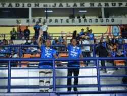 Persib Menang, Dua Legenda Maung Bandung Senang