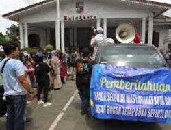 Resah dan Gelisah Pedagang Pasar Bogor Dipindah, Mereka Bergerak Ke Balai Kota