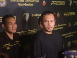 Polres Jakbar Buru Pemasok Narkoba ke Aktor Rio Reifan