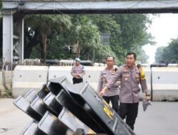 Polres Jakpus Kerahkan3.643 Personil Gabungan Amankan Demo di MK