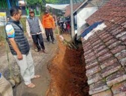 Longsor Menimpa Desa Cimande Bogor Satu Rumah Dalam Penanganan BPBD Kabupaten Bogor