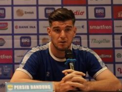 Bek Persib Mengakui Rekan-rekan Se Timnya Antusias Hadapi Bali United