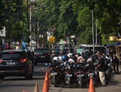 Parkiran Liar di Depan Alun-Alun Kota Bogor Akan Segera Di Tutup. Dishub Akan Bangun Beton Penyangga