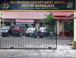 Polsek Sukmajaya Depok Dihebohkan Dengan Penemuan Bayi Perempuan Masih Merah