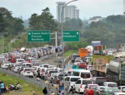 Pemkab Bogor Lakukan Penataan Rest Area Puncak Bagi Pedagang