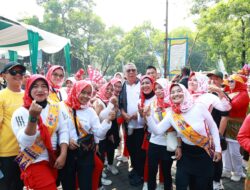 Walikota Tangsel Ikut Meriahkan Perayaan Hut RI ke 79 di Ciputat Timur