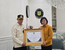 Pj Bupati Bogor Terima Penghargaan P4GN dari BNNP Jabar