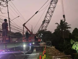 DPUPR Kota Depok Tengah Lakukan Pekerjaan Rekonstruksi Jalan Cipayung