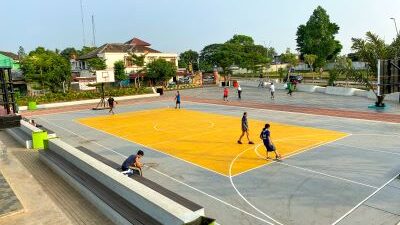 Pasca Diresmikan , Alun alun Pondok Aren Jadi Tempat Favorit untuk Olahraga